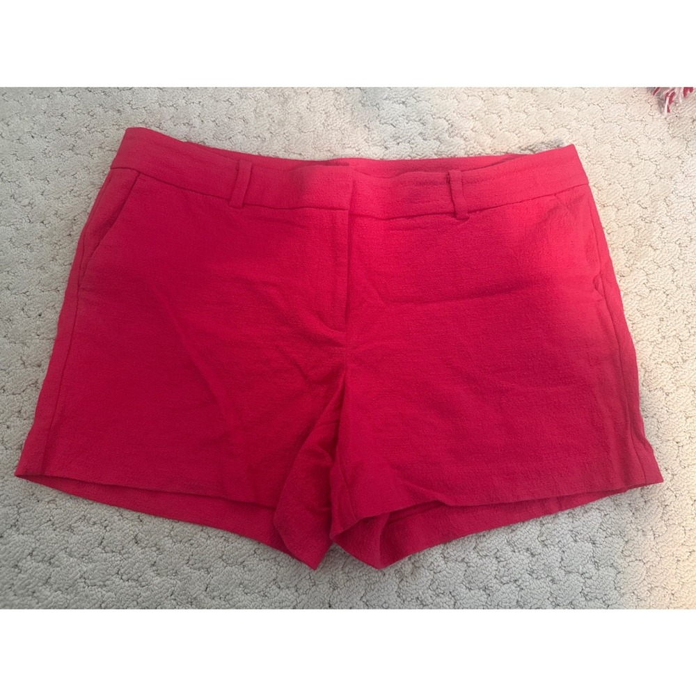 Ann Taylor Factory Signature Red Textured Crepe Dress Shorts Womens Size 16